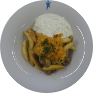 Kleine Portion: Schupfnudel-Kürbis-Pfanne mit Hirtenkäse dazu Petersilien-Quark-Dip (15,19,81)