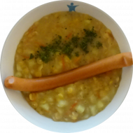 Erbseneintopf (3,21) mit Wiener Würstchen und Senf (1,2,3,8,22,46) dazu Roggenmischbrot (81,82,83)