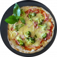 Sie können aus 6 verschiedenen Pizzavariationen wählen. Heutige Tagesempfehlung: Pizza 'Budapest' mit Kochschinken, Brokkoli, Hollandaise und Gouda überbacken (2,3,8,15,19,21,81)