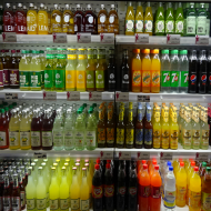 Aus unserem vielfältigen Getränkesortiment: verschiedene Sorten von Mio Mio, Bio Wostok, Bio ai:tea, Lichtenauer, Lemonaid&Charitea, Chemnitzer Kulturbier und vieles mehr. Lasst es Euch schmecken.