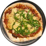 Pizza 'Bolognese ' mit Rinderhackfleisch, Tomate, Gouda und Rucola (19,81) 
