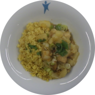 Tofupfanne 'süß-sauer' mit Ananas und Frühlingszwiebel (18,49,81) dazu Kokosreis