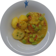 Kleine Portion: Steckrüben-Bohnen-Paprika-Wok an geschwenkten Chilikartoffeln (81)