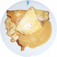 2 hausgemachte Eierkuchen mit Apfelkompott mit Zucker (3,15,19,81)