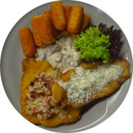 Schnitzelabend: Hausgemachtes Hähnchenschnitzel in Hartkäse-Kräuter-Panade (15,19,81) oder 'Westernschnitzel' vom Schwein mit Bacon & Onions (2,3,15,81,83) an Rahmchampignons (1,19,81) dazu Kroketten (81)