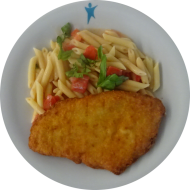 Hähnchenbrustfilet 'Piccata' mit Parmesanpanade (19,81) dazu Rahmmakkaroni mit frischen Tomaten und Basilikum (2,19,81) und 1 Donut