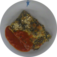 Hausgemachte Spinat-Ricotta-Lasagne mit Tomaten (15,19,49,81)