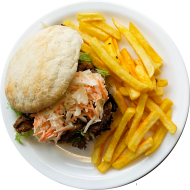 Burger 'BBQ Pulled Pork' mit Eisberg und Cole Slaw (1,2,9,21,22,23,81,83) 