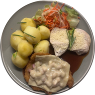 Schnitzelabend: Hausgemachtes Hähnchenschnitzel 'Romana' in Hartkäse-Eihülle (15,19,81) oder Schweineschnitzel 'Allgäuer Art' mit Schinken und Käse gratiniert (1,2,3,8,15,19,46,81) an Bratenjus dazu Rosmarinkartoffeln und Salatgarnitur