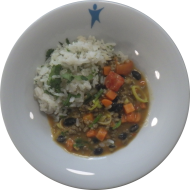 Kleine Portion: Thai Chili mit Bohnen, Sonnenblumenhack, Tomate und Koriander (49) dazu Kräuterreis