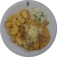 Hähnchengyros in Metaxasoße mit Paprika, Zwiebel und Knoblauch (19,49) dazu gebackene Knoblauchkartoffeln (49) und ein kleiner Weißkrautsalat mit Lauchröllchen