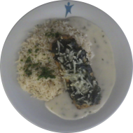 Tofusteak 'Florentiner Art' mit Blattspinat und Sojasahne überbacken (1,2,18,81) an Schnittlauchrahmsoße (18,81) dazu Risotto