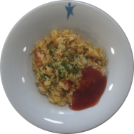 kleine Portion: Bunte Gemüse-Paella (18) und süß-scharfer Asia-Dip (9)