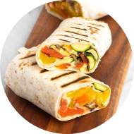 Wrap mit Geflügelfüllung-Käse und Salat (19,81) 