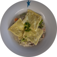 3 vegetarische Maultaschen (15,19,21,81) mit buntem Rahmgemüse (19,81)