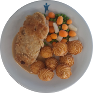 Hausgemachtes Schweineschnitzel nach 'Braumeister Art' mit Schinken-Käse-Füllung (2,3,8,15,19,81) an Bratenrahmsoße (19,81) dazu Leipziger Allerlei und Herzoginkartoffeln (19)