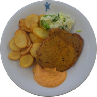 Schweineschnitzel und 2 Köttbullar (15,81) an hausgemachtem Ajvar-Dip (19) dazu Kartoffel-Chips und kleiner Weißkrautsalat mit Lauchröllchen