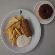 Hirtenrolle mit Frischkäsefüllung (15,18,19,49,81) an Aioli-Dip (15,19,49,81) dazu Steakhouse Pommes und ein glasierter Donut (19,81)