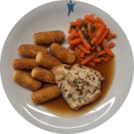Gebratenes Hähnchenbrustfilet in Honig-Thymian-Marinade (48) an Geflügelsoße (81) dazu Möhrengemüse und Kroketten (81)